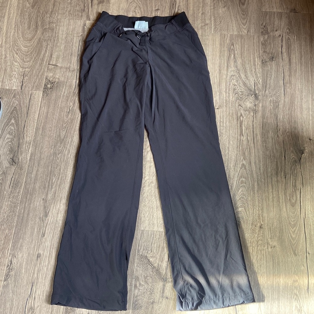 Athleta, lined midtown trouser, size 4 black NWOT